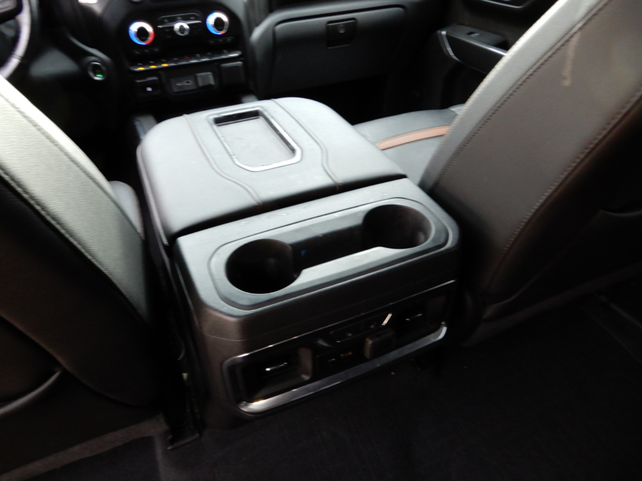 GMC Sierra 1500 4WD Crew Cab 147" AT4 2019