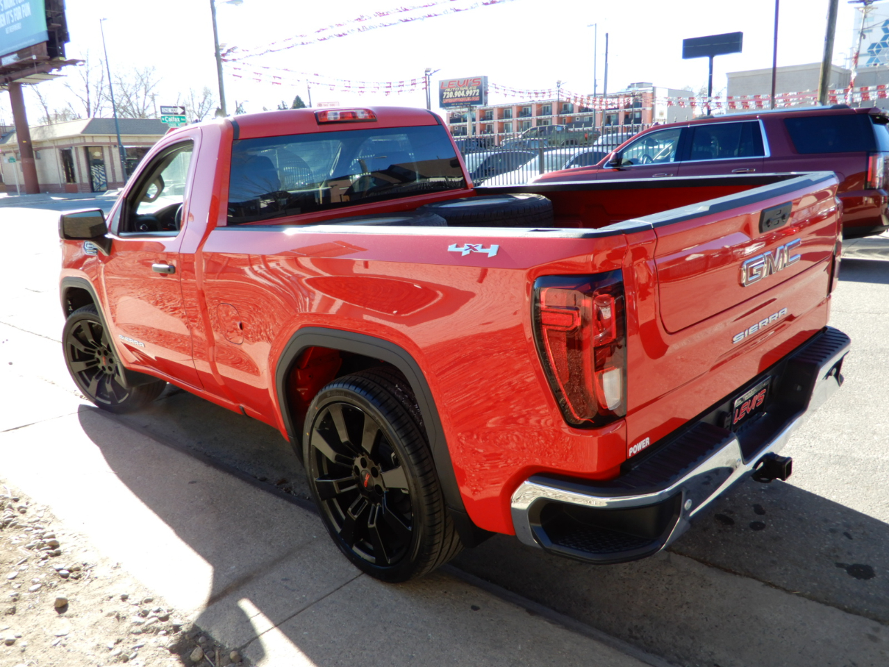 GMC Sierra 1500 4WD Reg Cab 126" Pro 2025