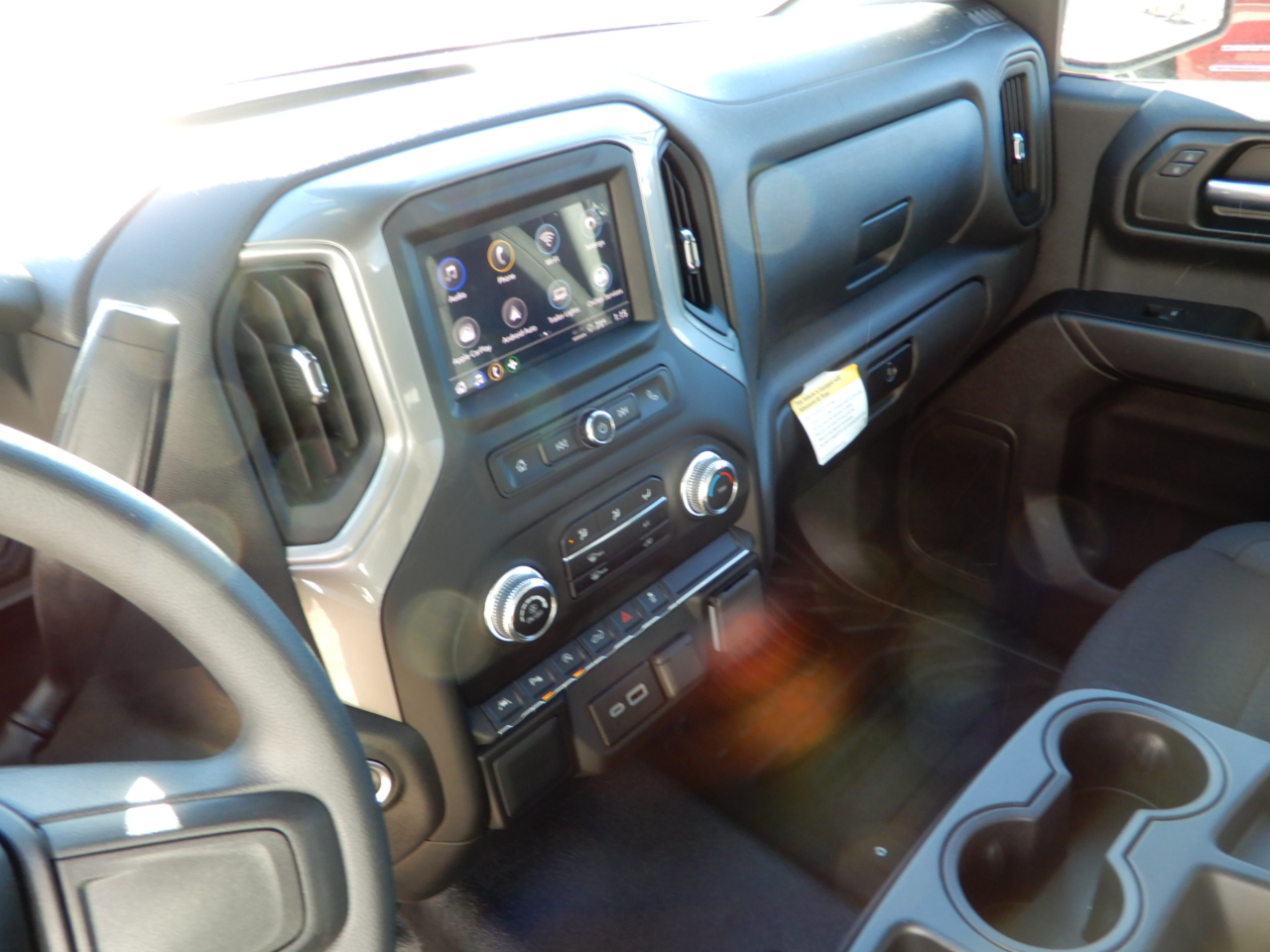 GMC Sierra 1500 4WD Reg Cab 126" Pro 2025