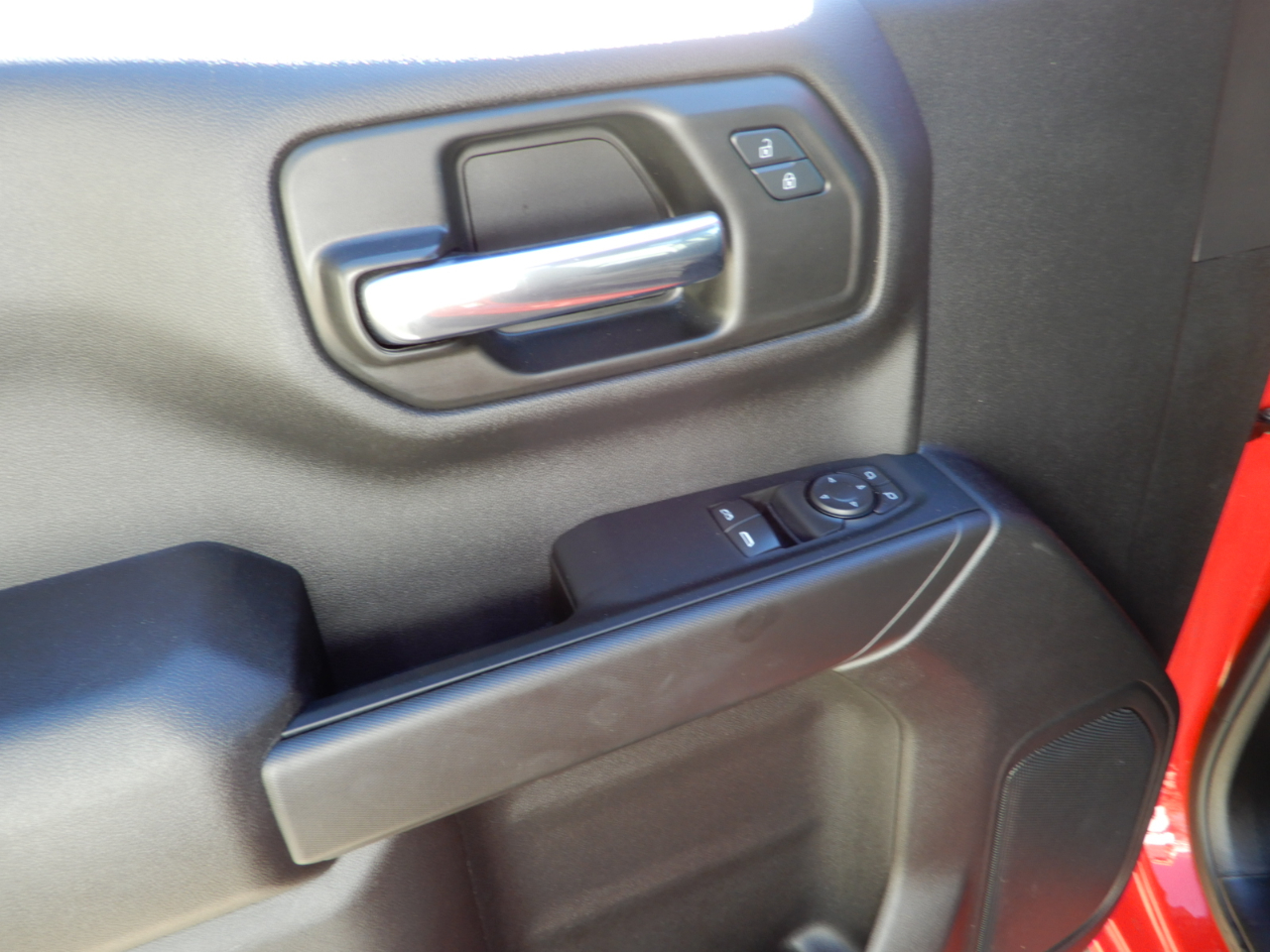 GMC Sierra 1500 4WD Reg Cab 126" Pro 2025