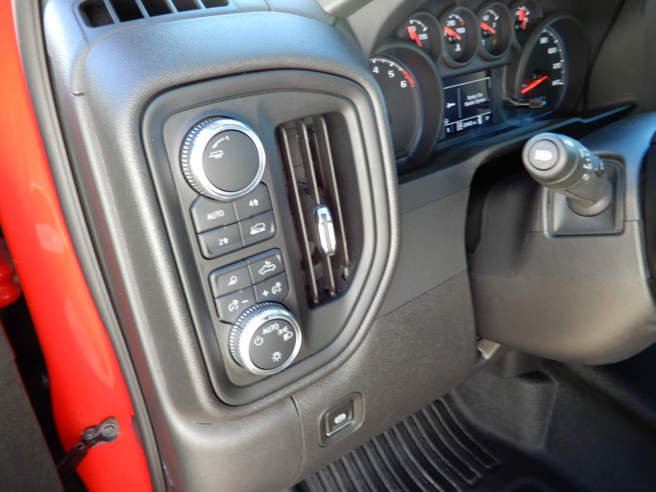 GMC Sierra 1500 4WD Reg Cab 126" Pro 2025