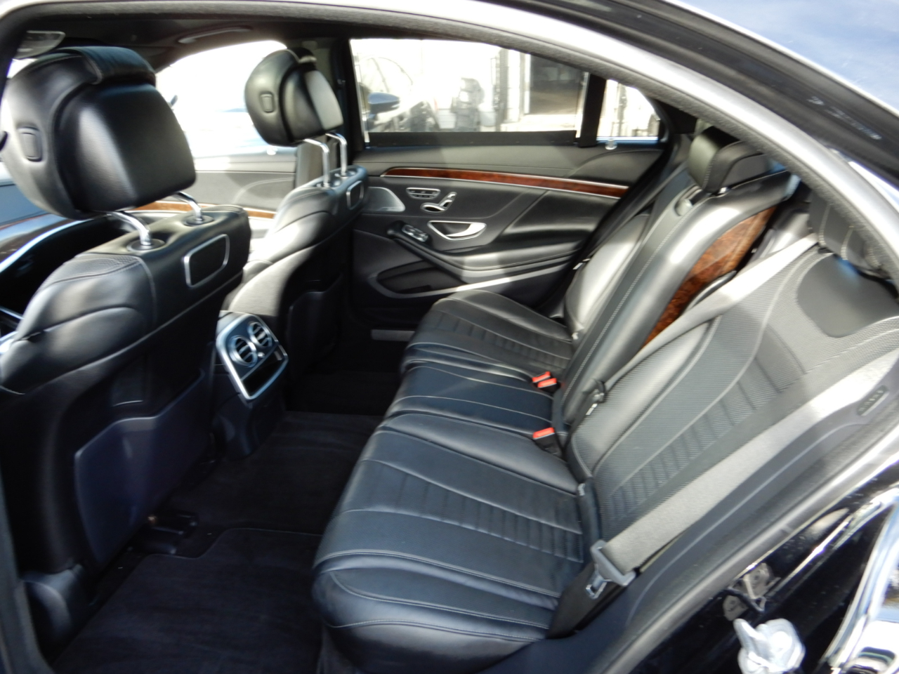 Mercedes-Benz S-Class S 560 4MATIC Sedan 2019