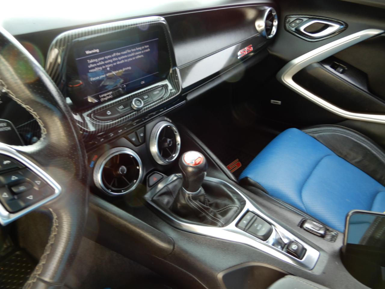 Chevrolet Camaro 2dr Cpe 1SS 2019