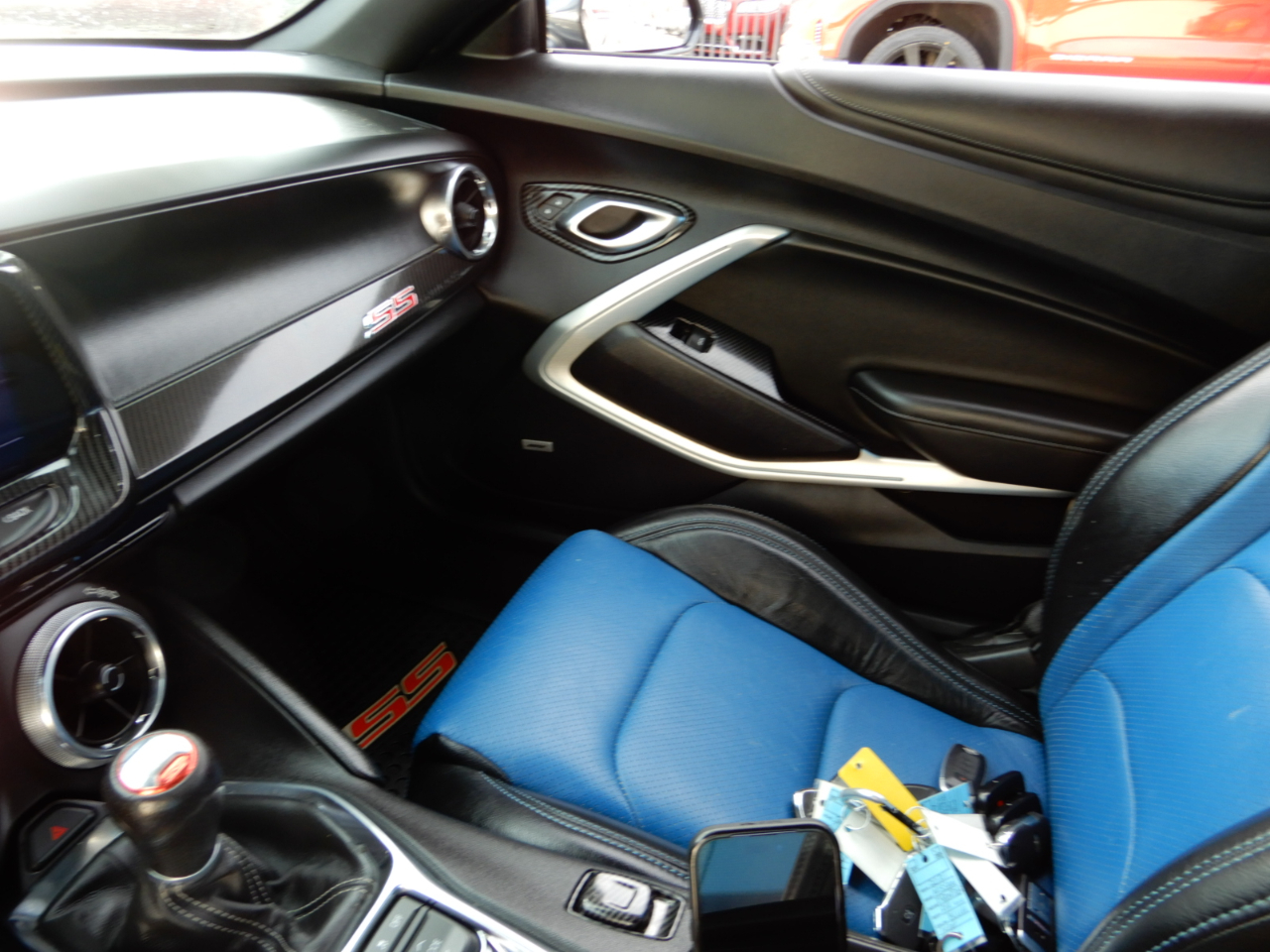 Chevrolet Camaro 2dr Cpe 1SS 2019