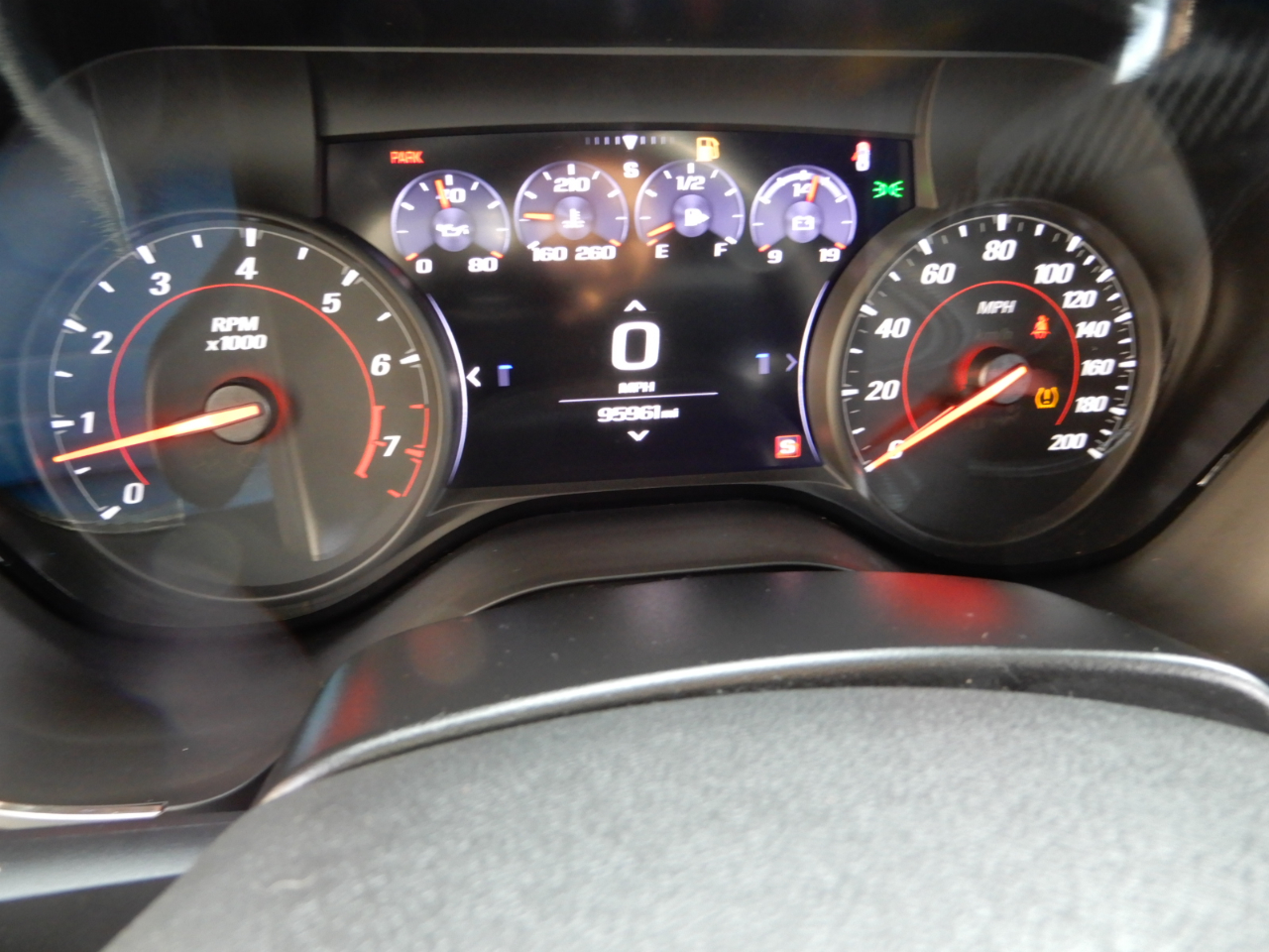 Chevrolet Camaro 2dr Cpe 1SS 2019