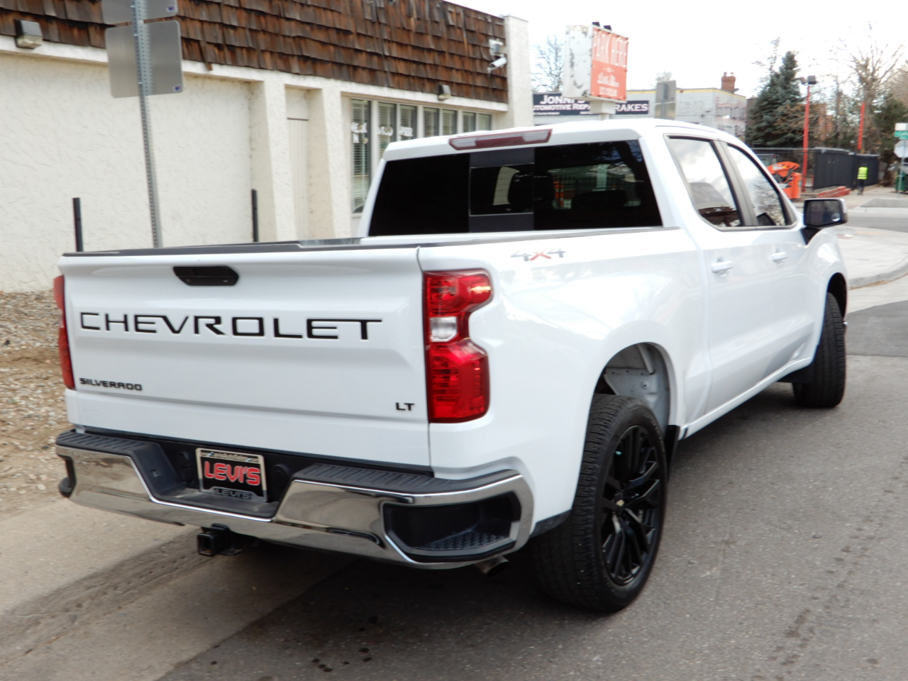 Chevrolet Silverado 1500 LTD 4WD Crew Cab 147" LT w/1LT 2022
