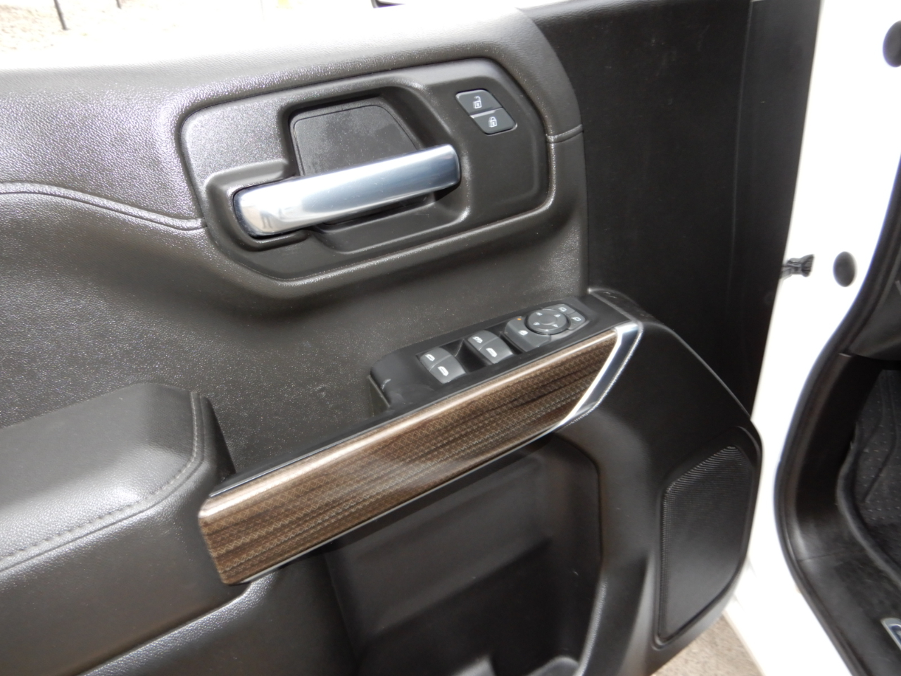 Chevrolet Silverado 1500 LTD 4WD Crew Cab 147" LT w/1LT 2022