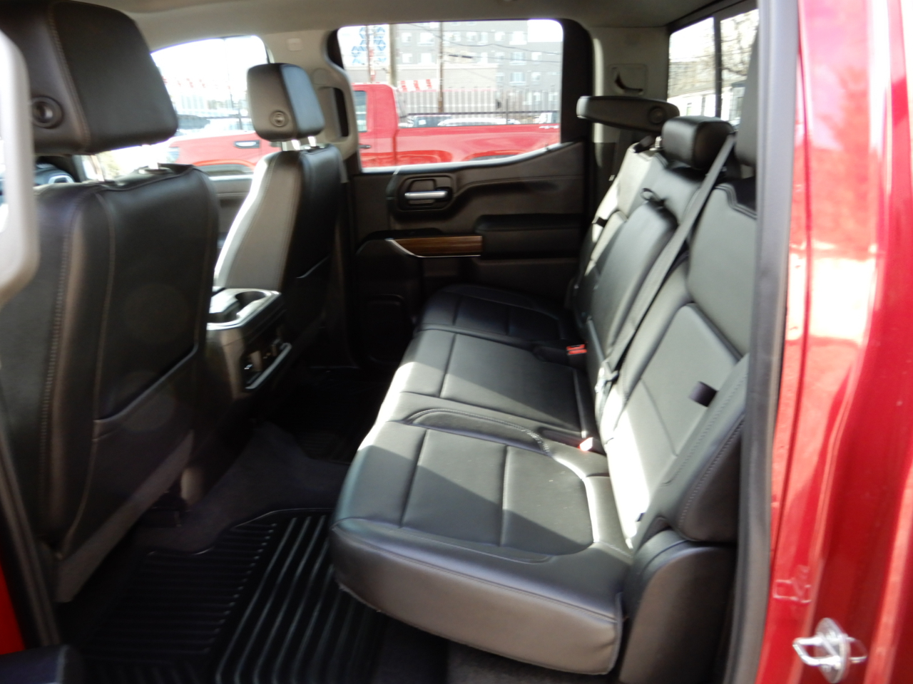 Chevrolet Silverado 1500 4WD Crew Cab 147" RST 2020