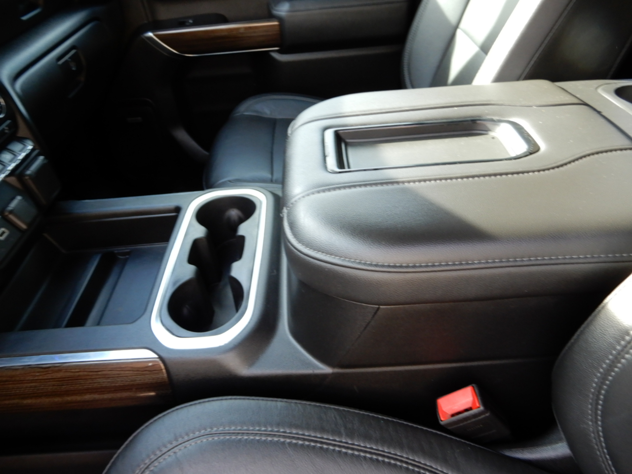 Chevrolet Silverado 1500 4WD Crew Cab 147" RST 2020