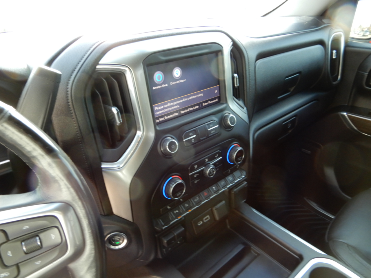 Chevrolet Silverado 1500 4WD Crew Cab 147" RST 2020