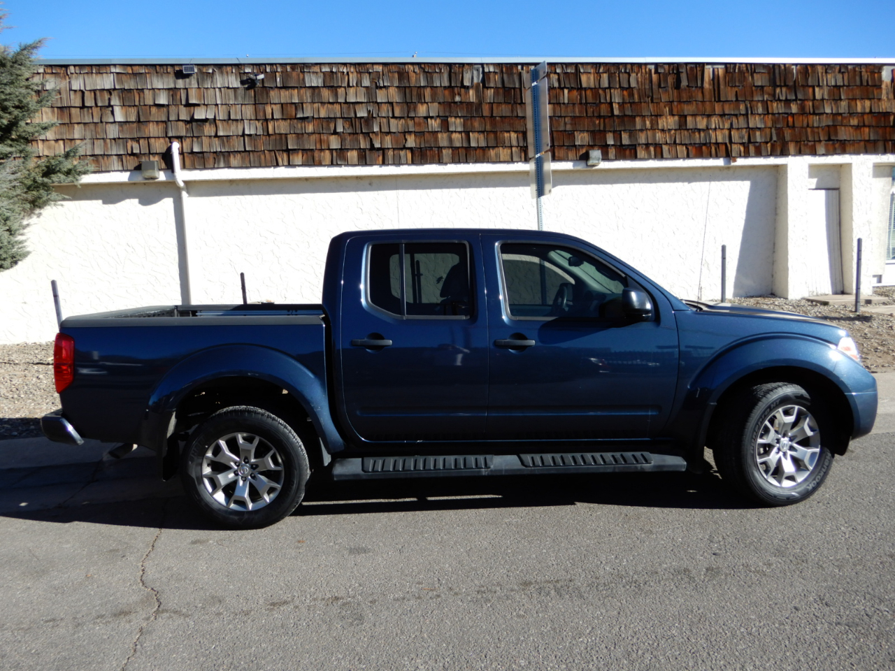 Nissan Frontier Crew Cab 4x4 SV Auto 2021