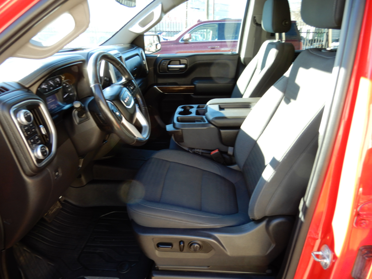 GMC Sierra 1500 4WD Crew Cab 147" Elevation 2020