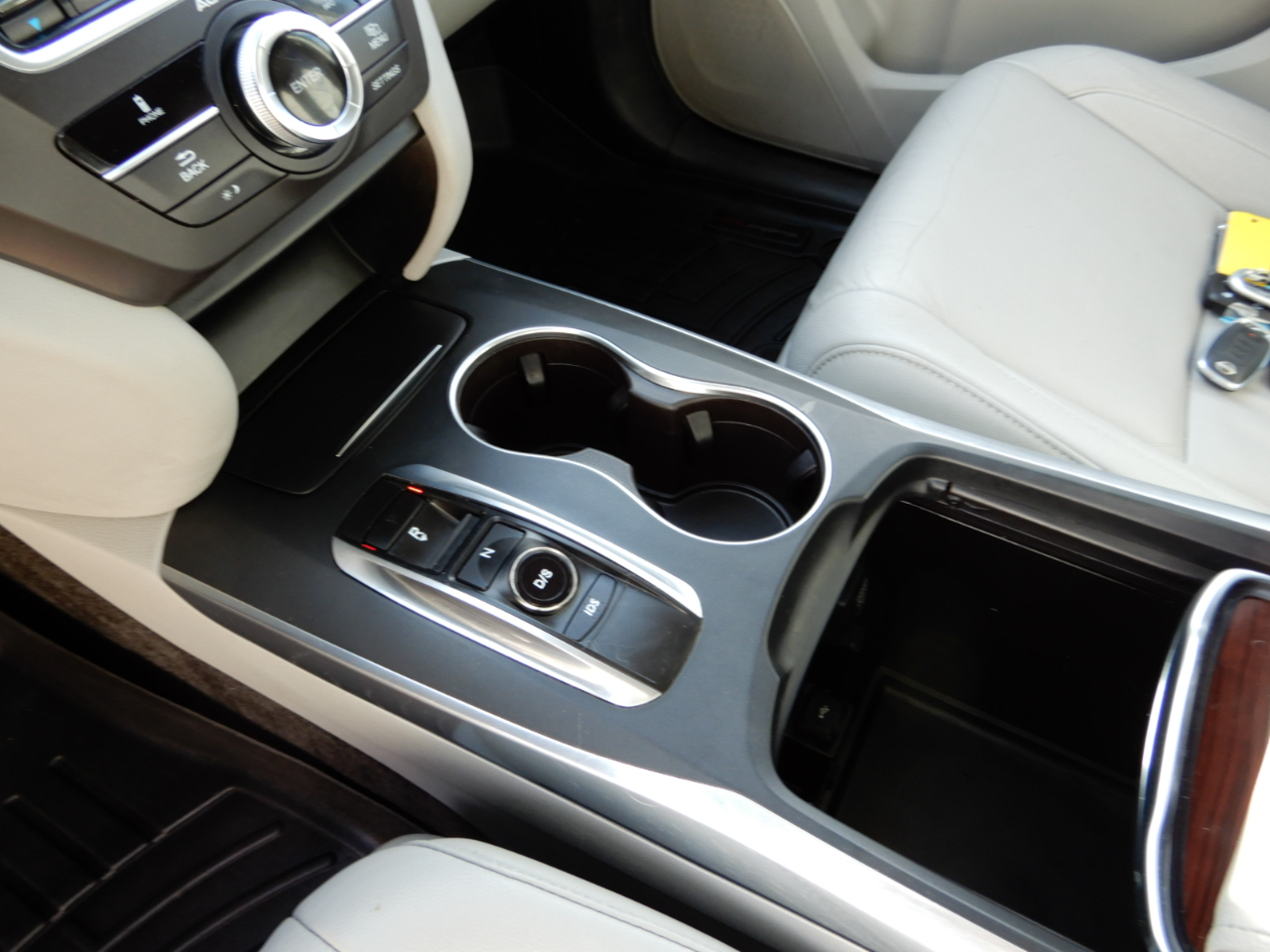 Acura MDX SH-AWD 4dr 2016