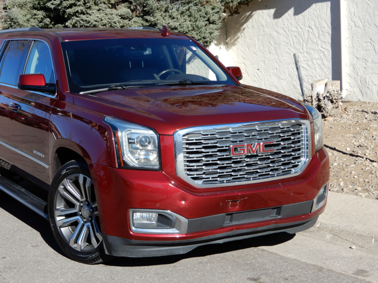GMC Yukon 4WD 4dr Denali 2018