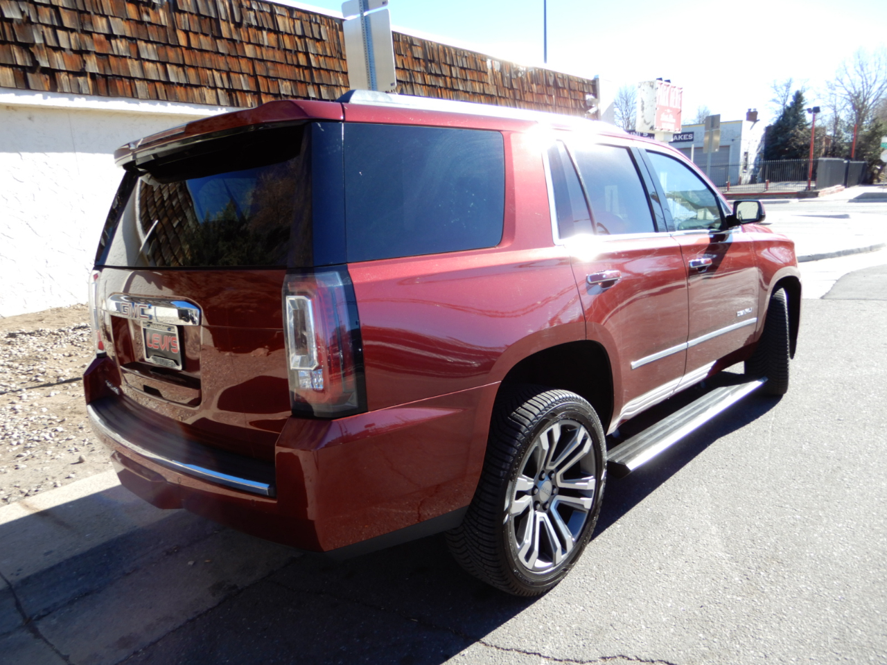 GMC Yukon 4WD 4dr Denali 2018
