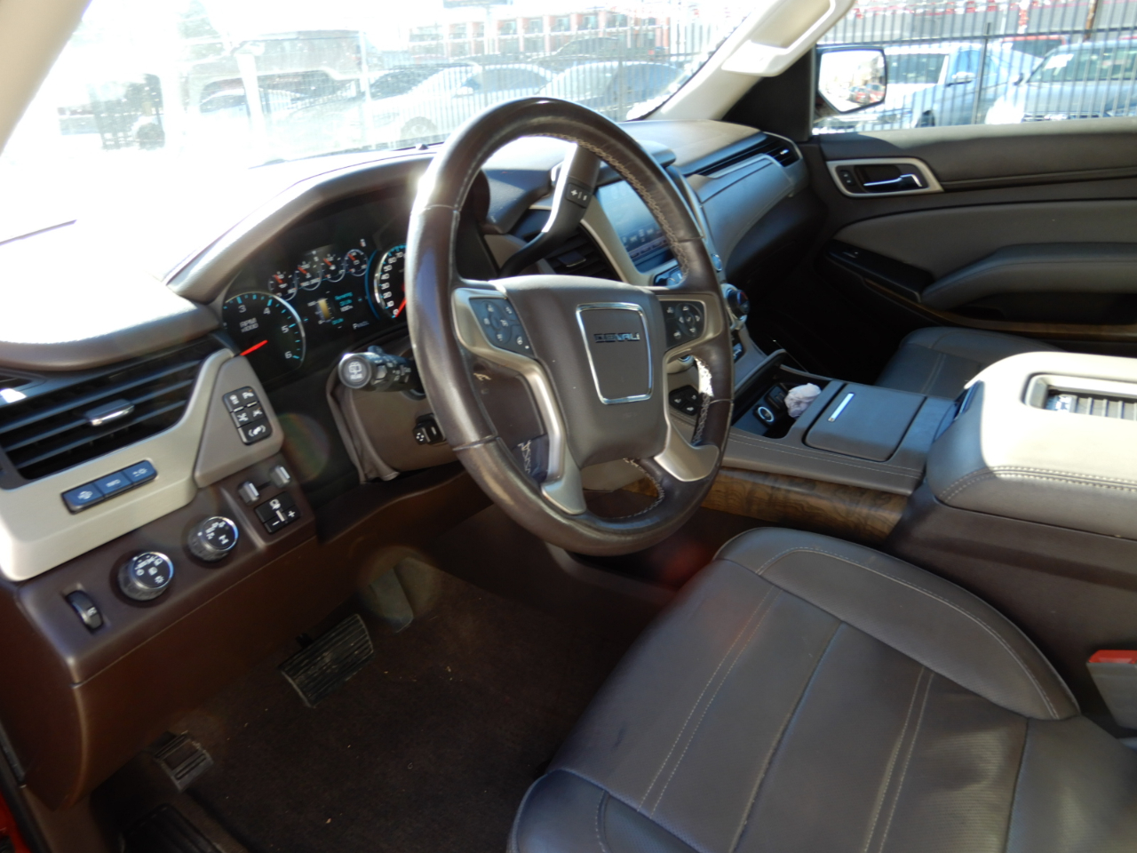 GMC Yukon 4WD 4dr Denali 2018