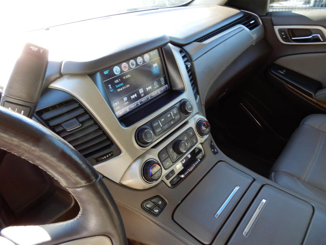 GMC Yukon 4WD 4dr Denali 2018