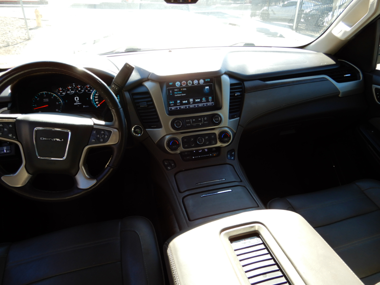 GMC Yukon 4WD 4dr Denali 2018