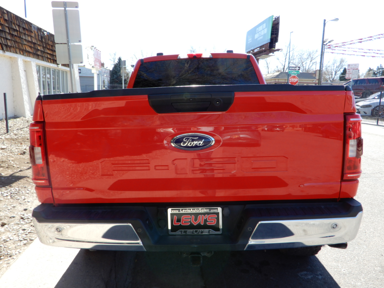 Ford F-150 XLT 4WD Reg Cab 6.5' Box 2022