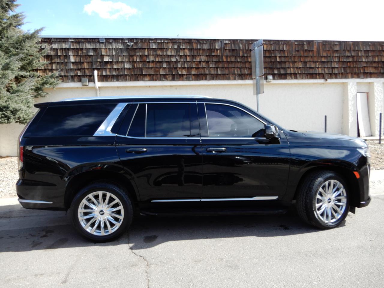 Cadillac Escalade 4WD 4dr Premium Luxury 2022