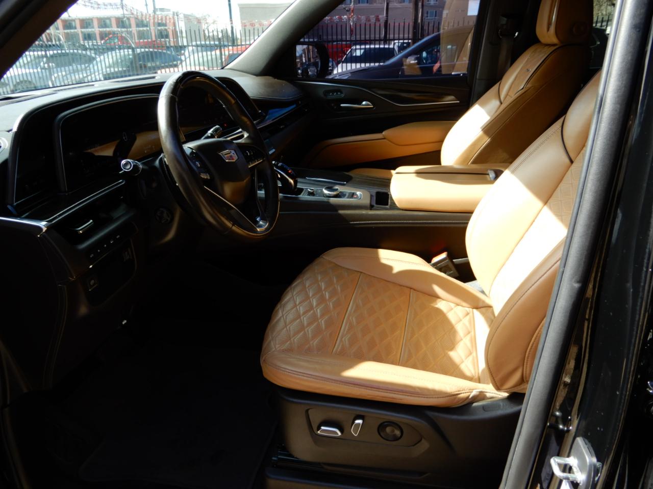 Cadillac Escalade 4WD 4dr Premium Luxury 2022