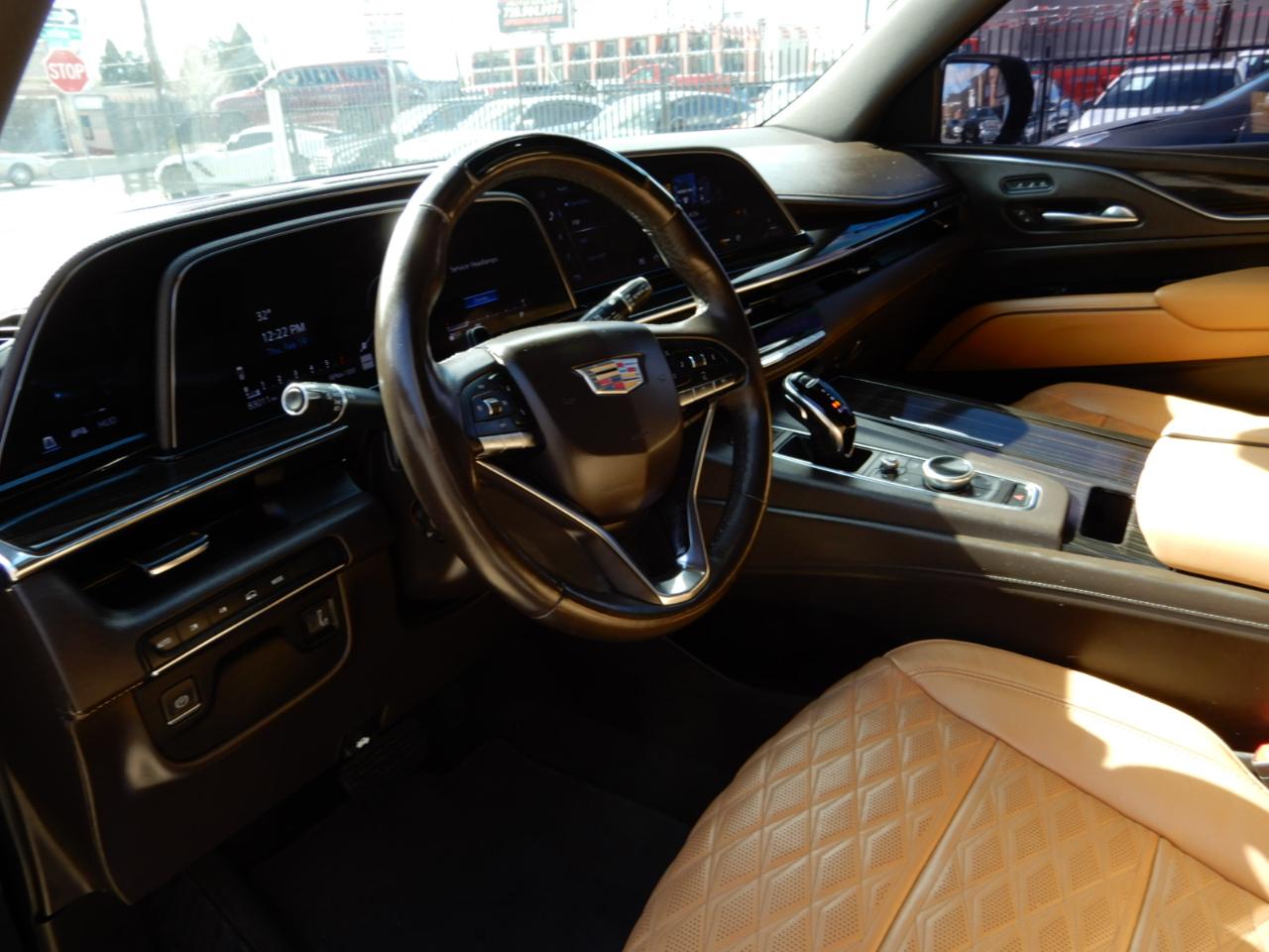 Cadillac Escalade 4WD 4dr Premium Luxury 2022