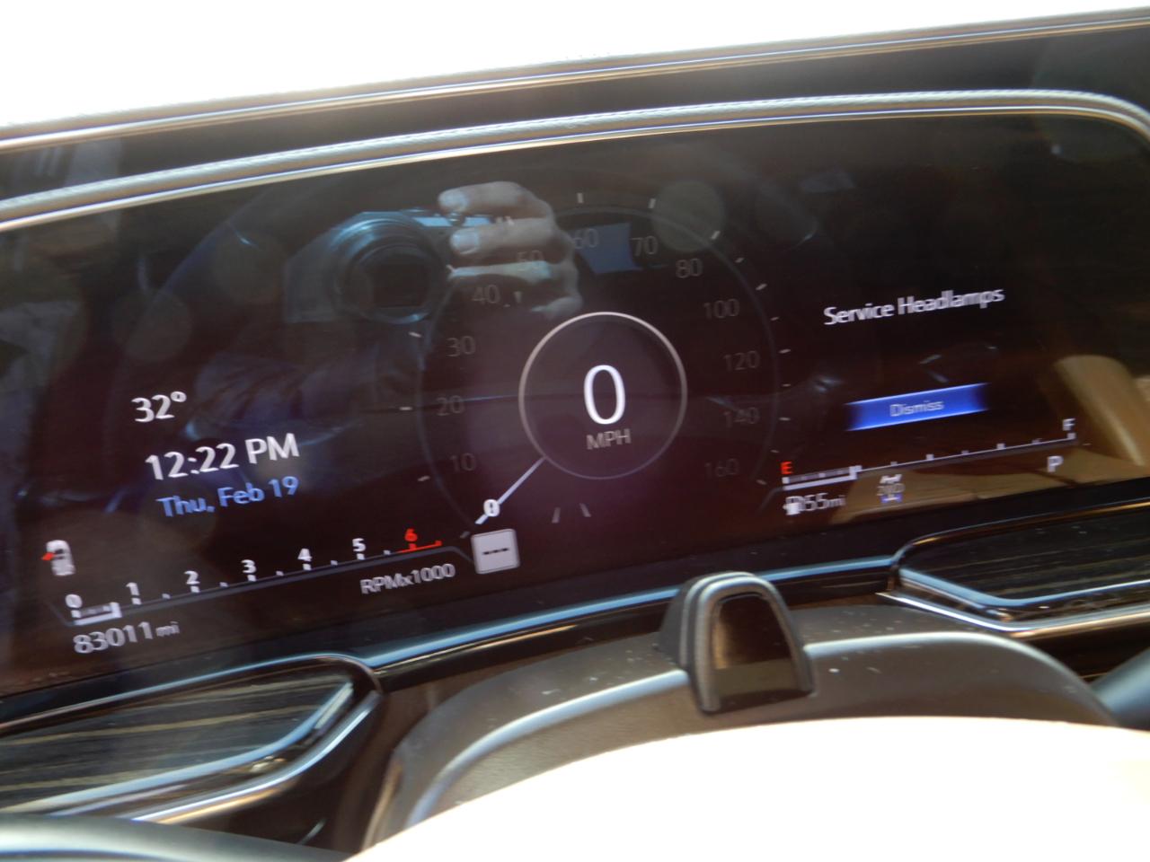 Cadillac Escalade 4WD 4dr Premium Luxury 2022