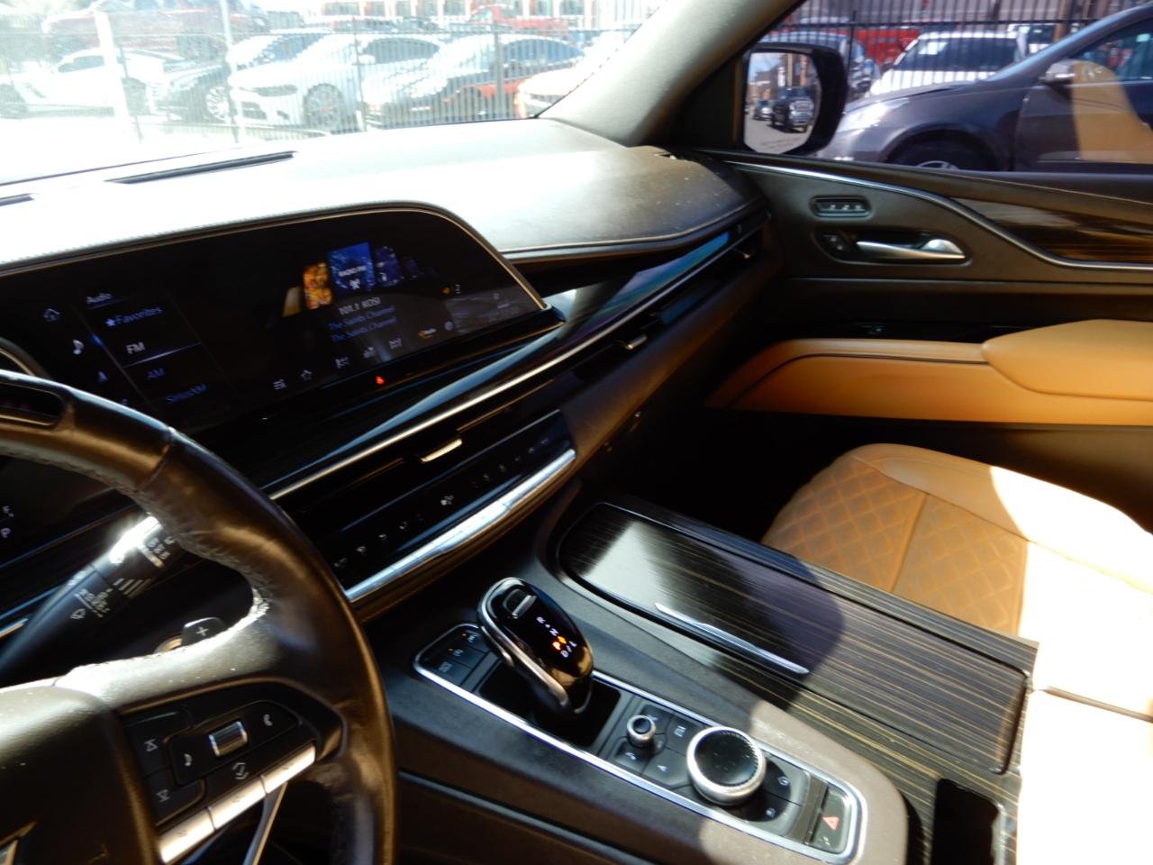 Cadillac Escalade 4WD 4dr Premium Luxury 2022