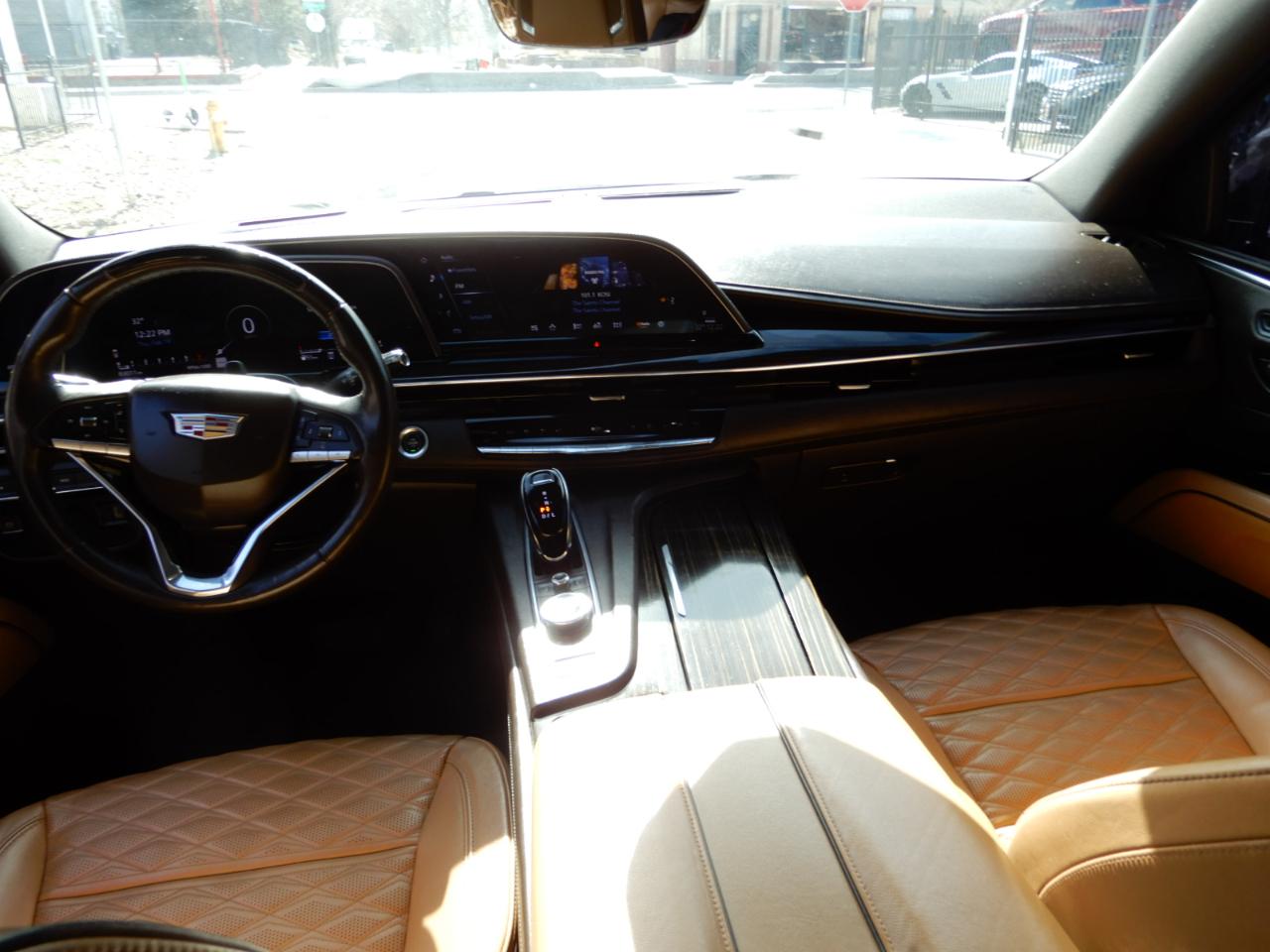 Cadillac Escalade 4WD 4dr Premium Luxury 2022