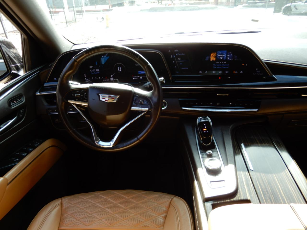 Cadillac Escalade 4WD 4dr Premium Luxury 2022