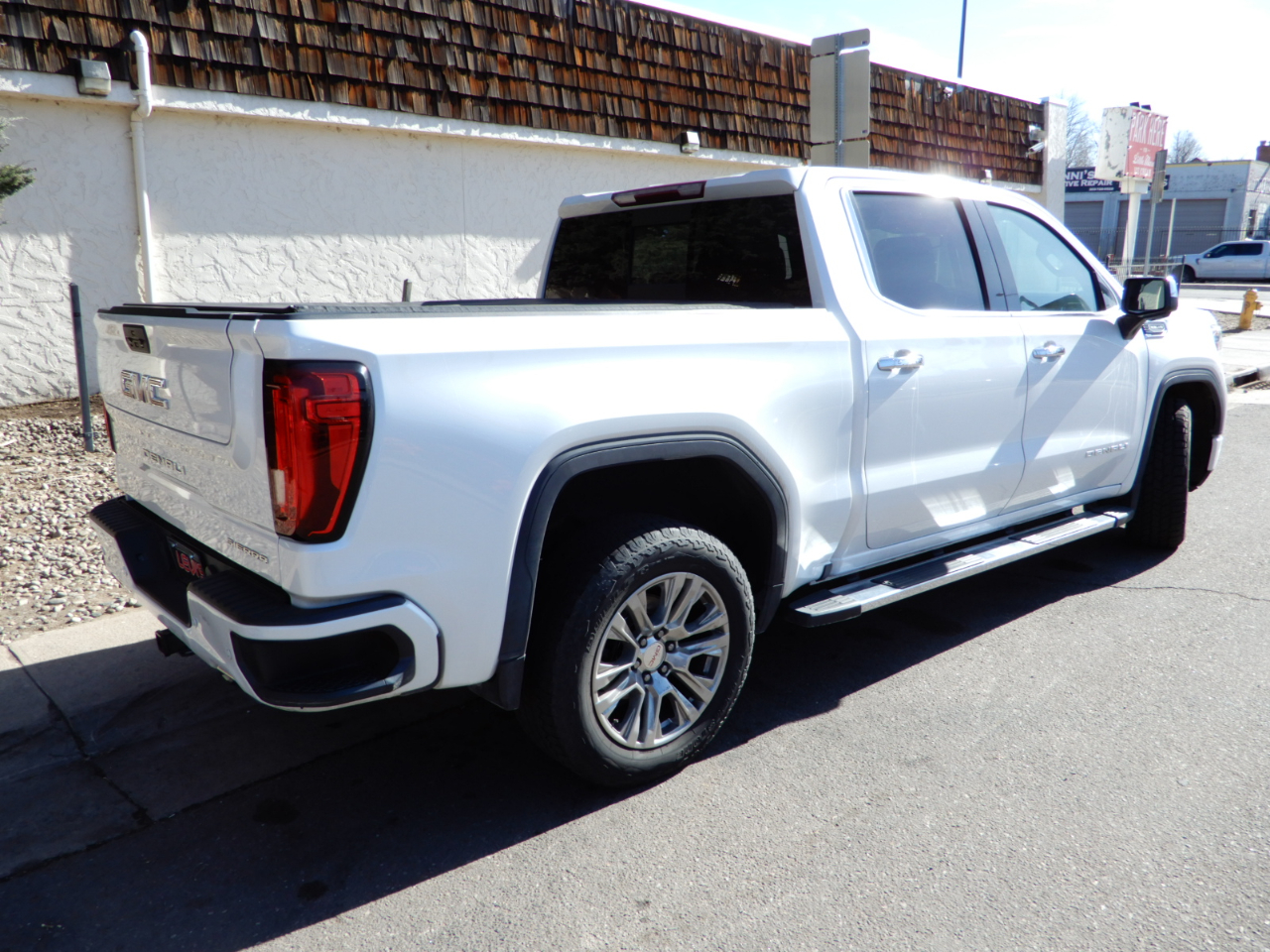 GMC Sierra 1500 4WD Crew Cab 147" Denali 2019