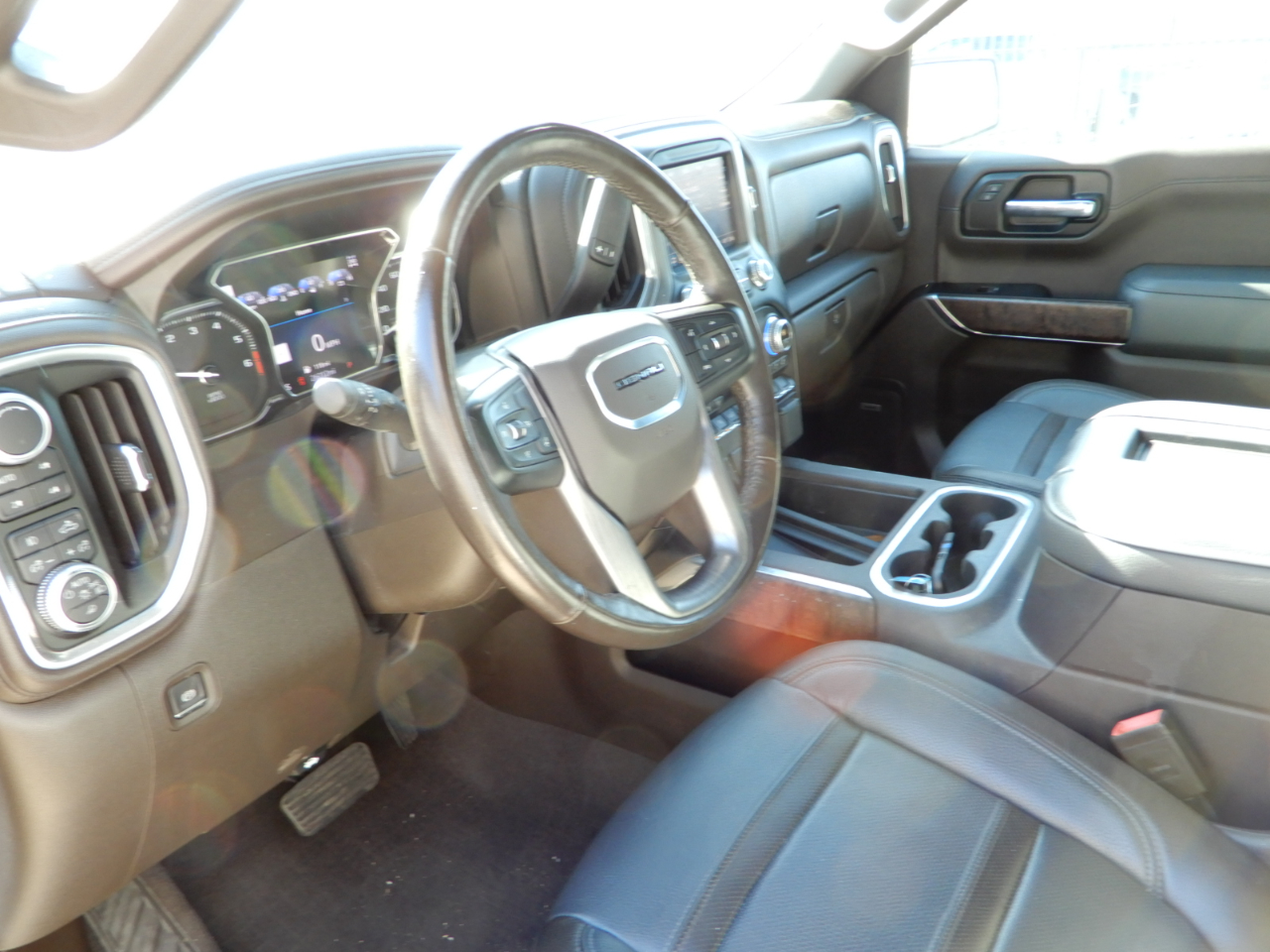 GMC Sierra 1500 4WD Crew Cab 147" Denali 2019