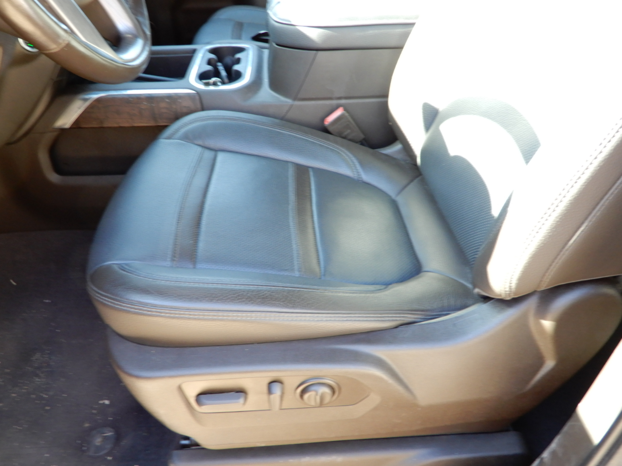 GMC Sierra 1500 4WD Crew Cab 147" Denali 2019