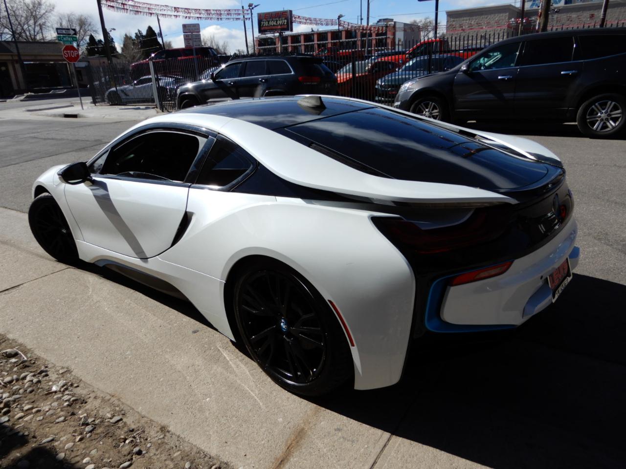BMW i8 2dr Cpe 2016