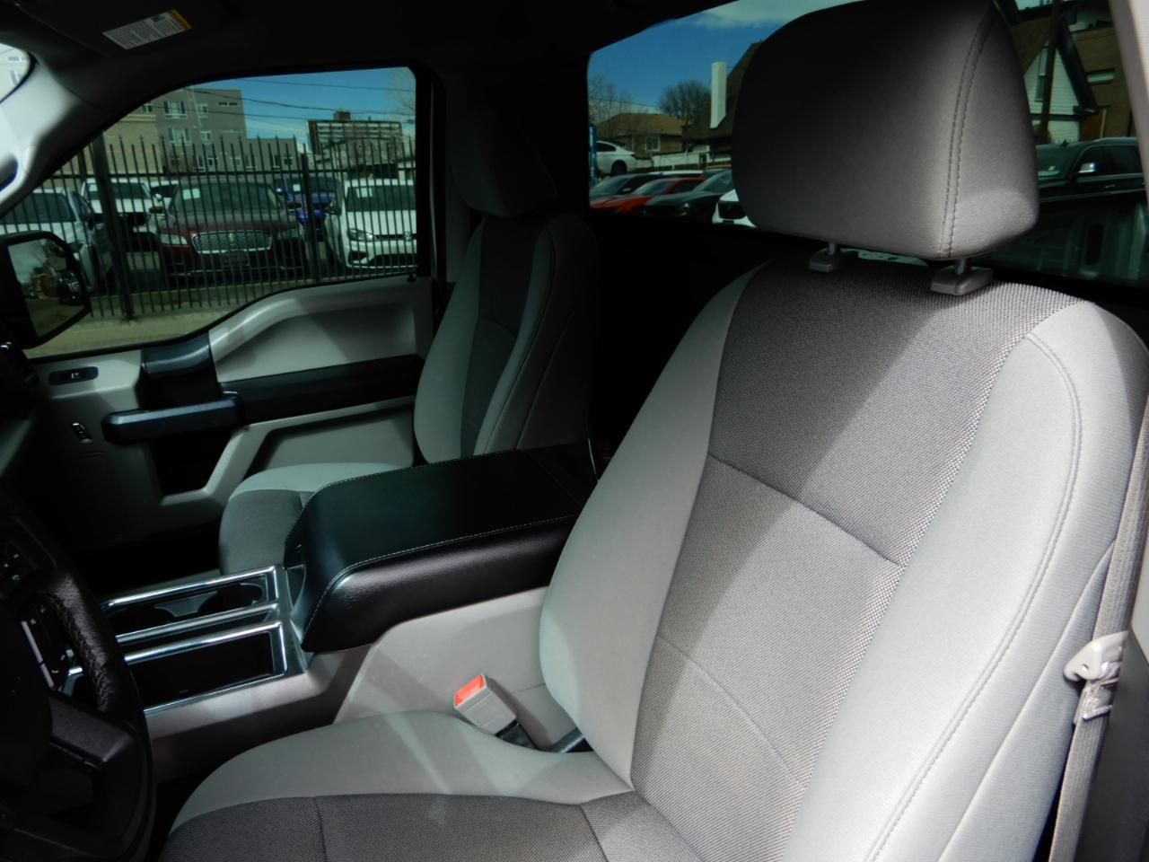 Ford F-150 XLT 2WD Reg Cab 6.5' Box 2020