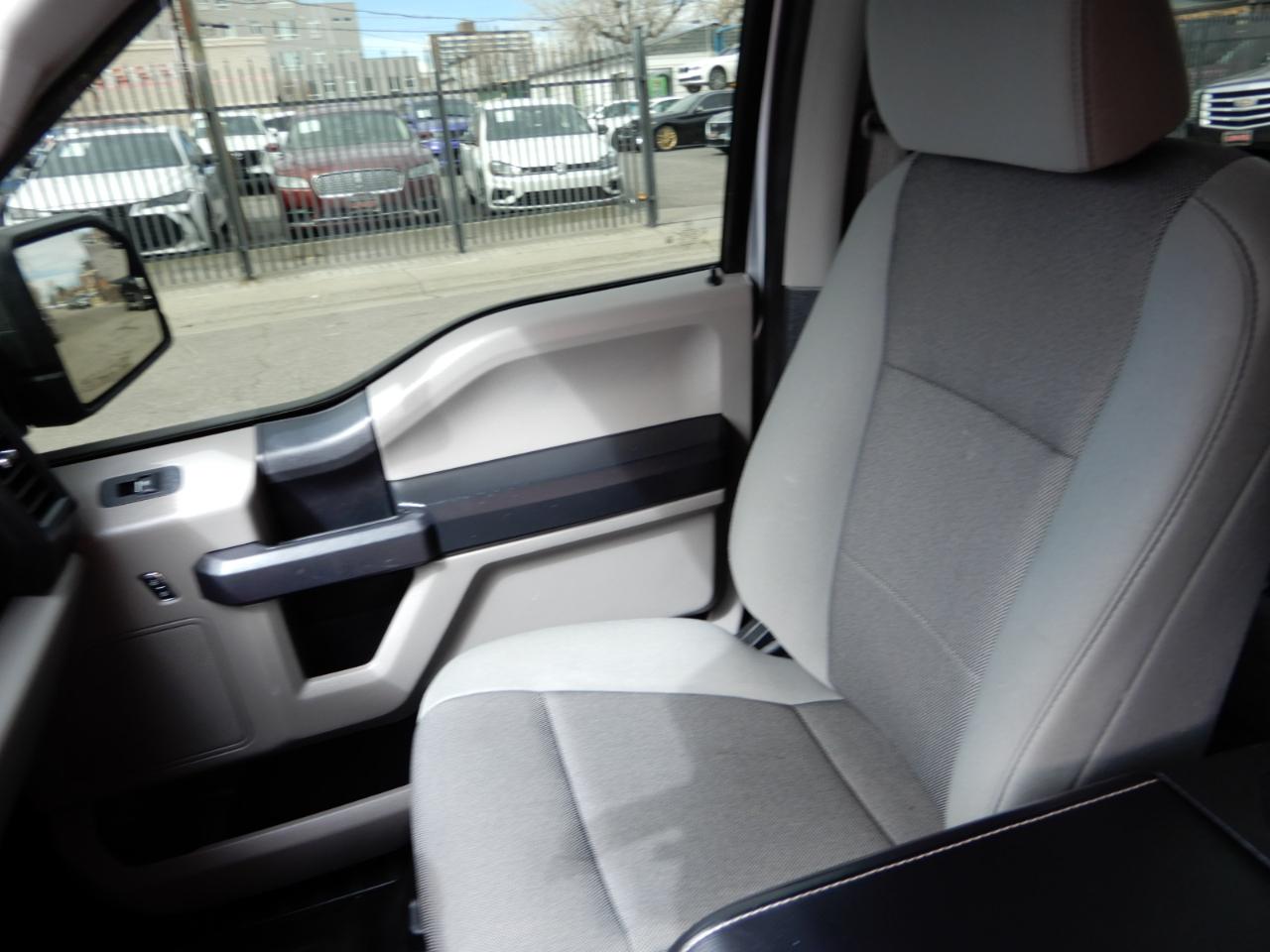 Ford F-150 XLT 2WD Reg Cab 6.5' Box 2020