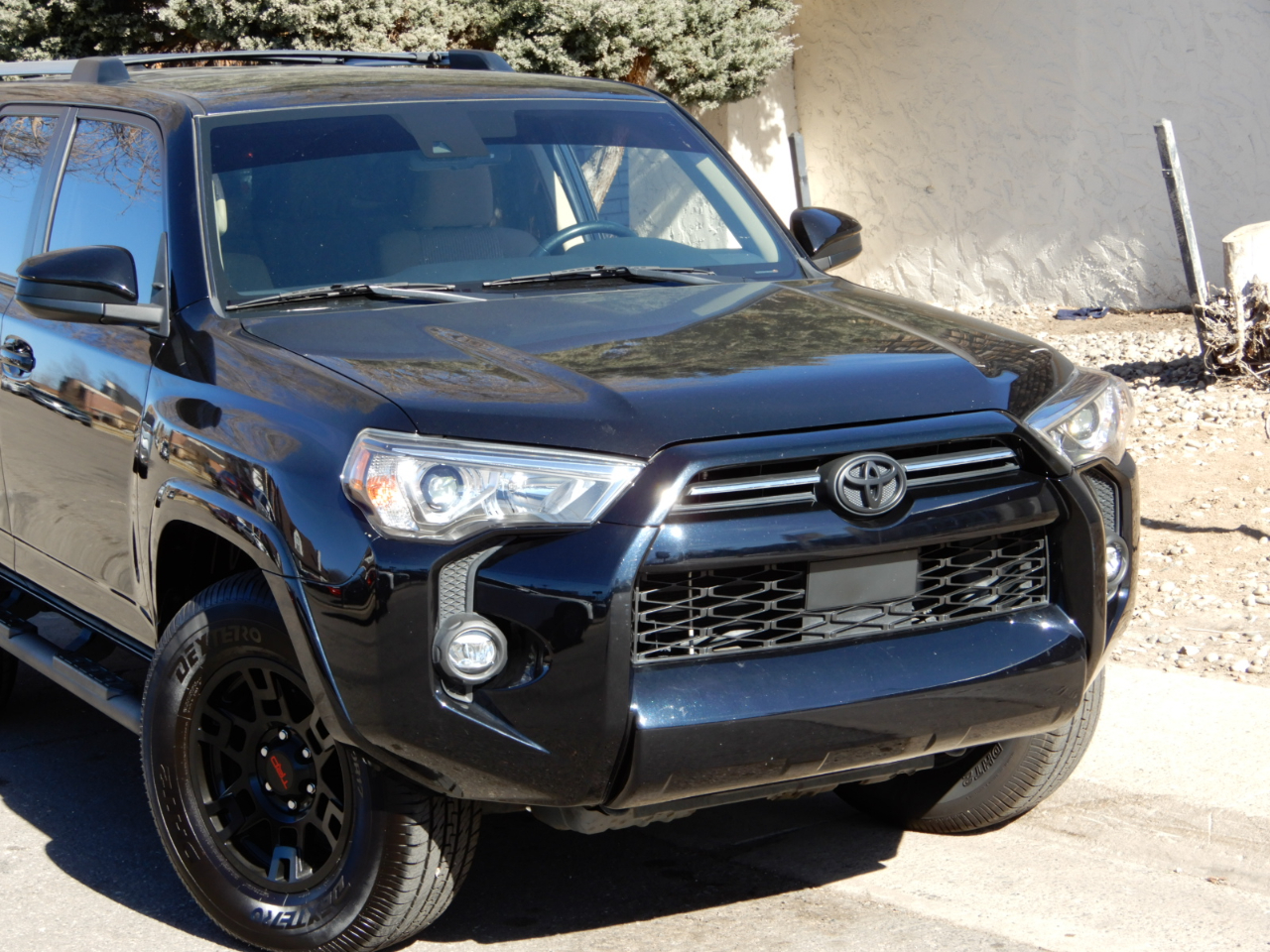 Toyota 4Runner SR5 4WD (Natl) 2022