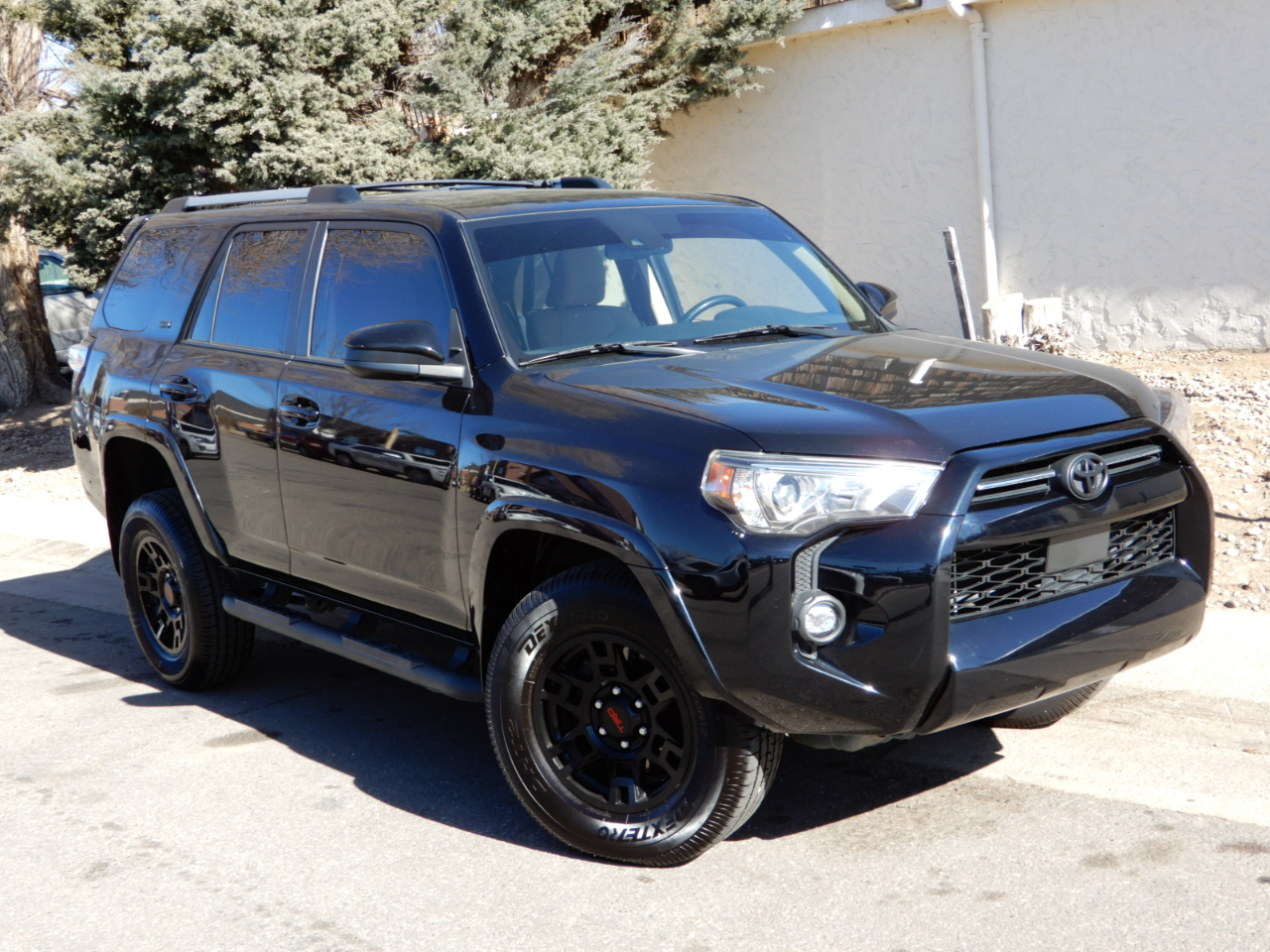 Toyota 4Runner SR5 4WD (Natl) 2022
