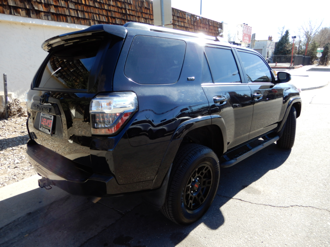 Toyota 4Runner SR5 4WD (Natl) 2022