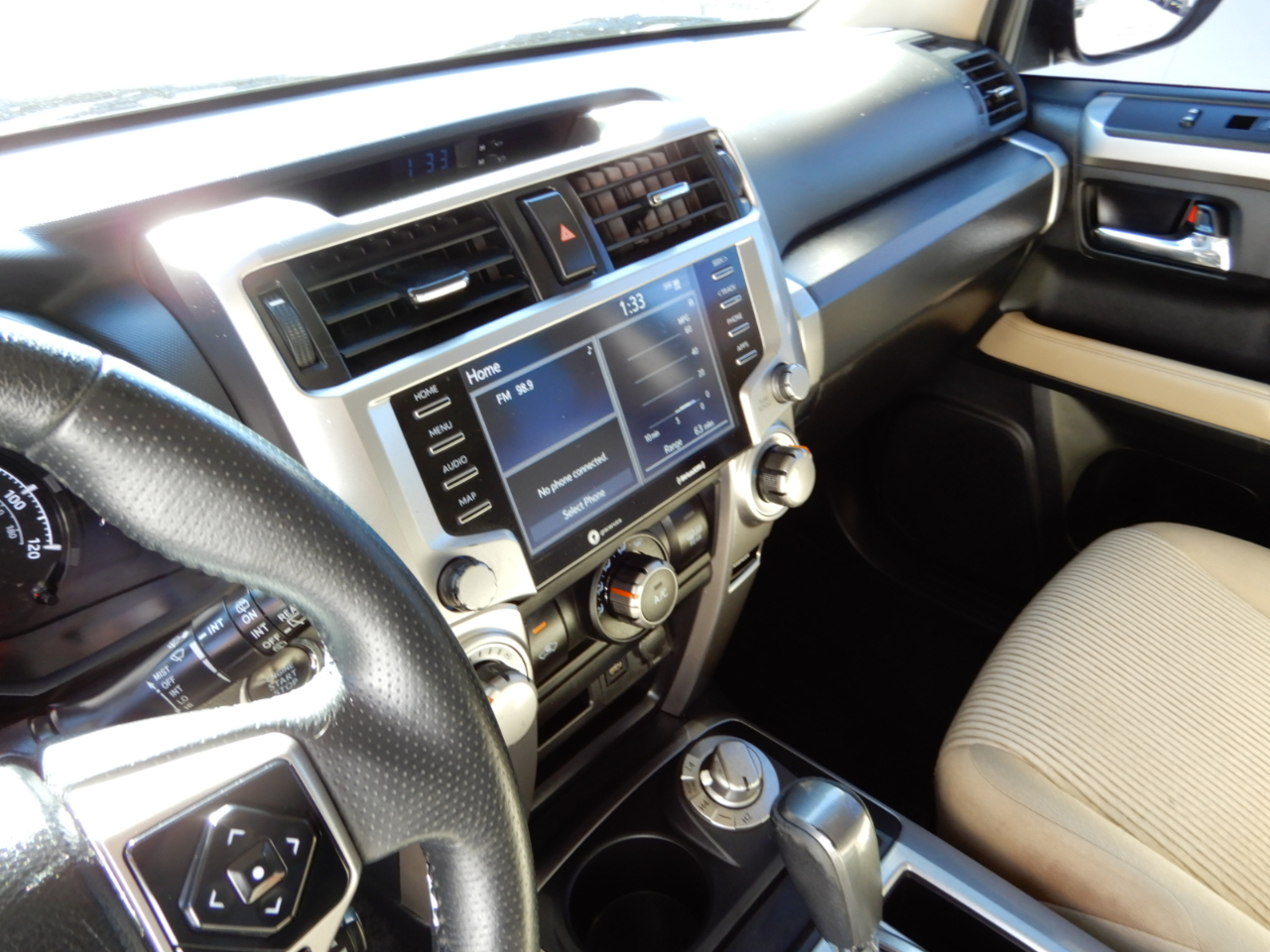 Toyota 4Runner SR5 4WD (Natl) 2022