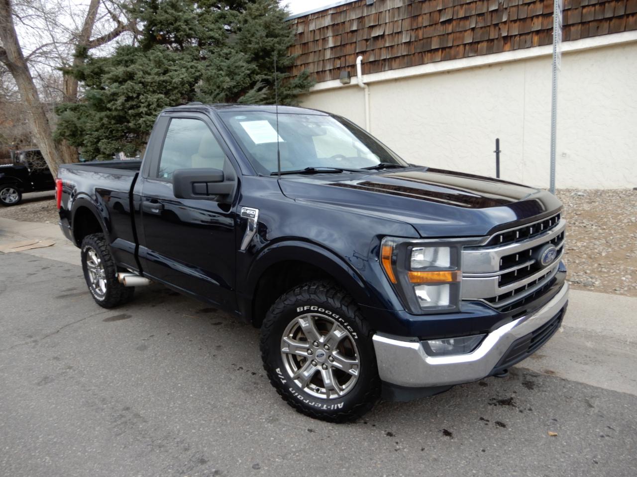 Ford F-150 XLT 4WD Reg Cab 6.5' Box 2023