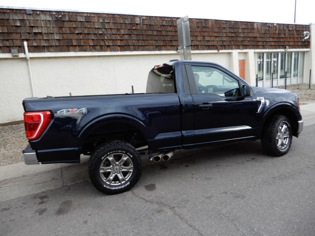 Ford F-150 XLT 4WD Reg Cab 6.5' Box 2023