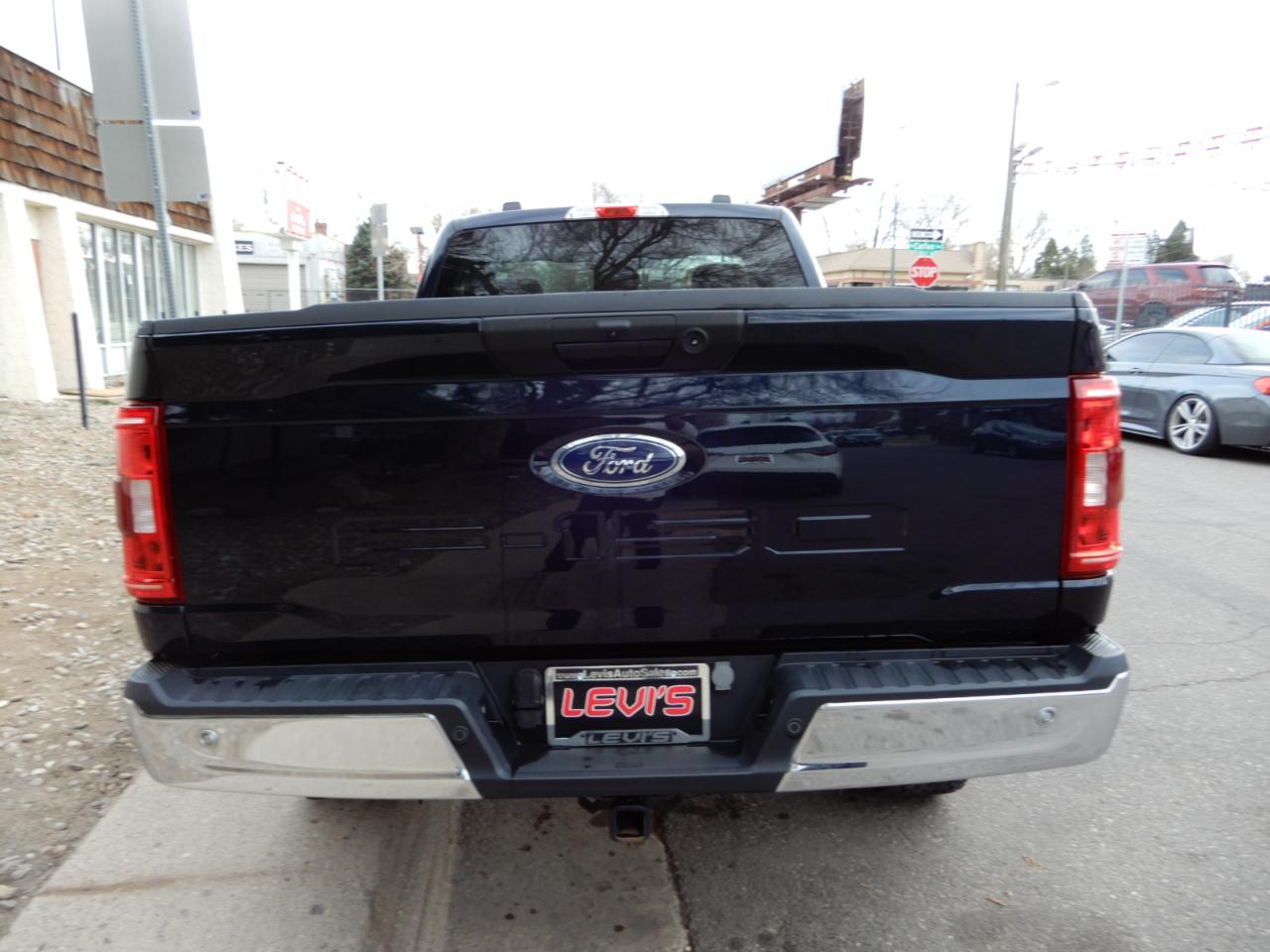 Ford F-150 XLT 4WD Reg Cab 6.5' Box 2023