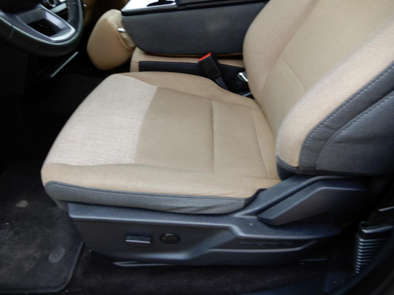 Ford F-150 XLT 4WD Reg Cab 6.5' Box 2023