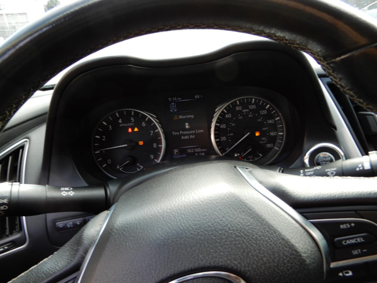 Infiniti Q50 3.0t LUXE RWD 2021