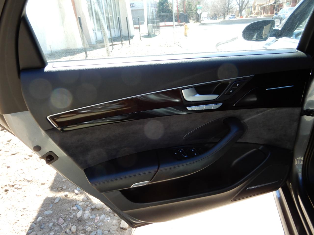 Audi A8 L 4.0 TFSI Sport 2017