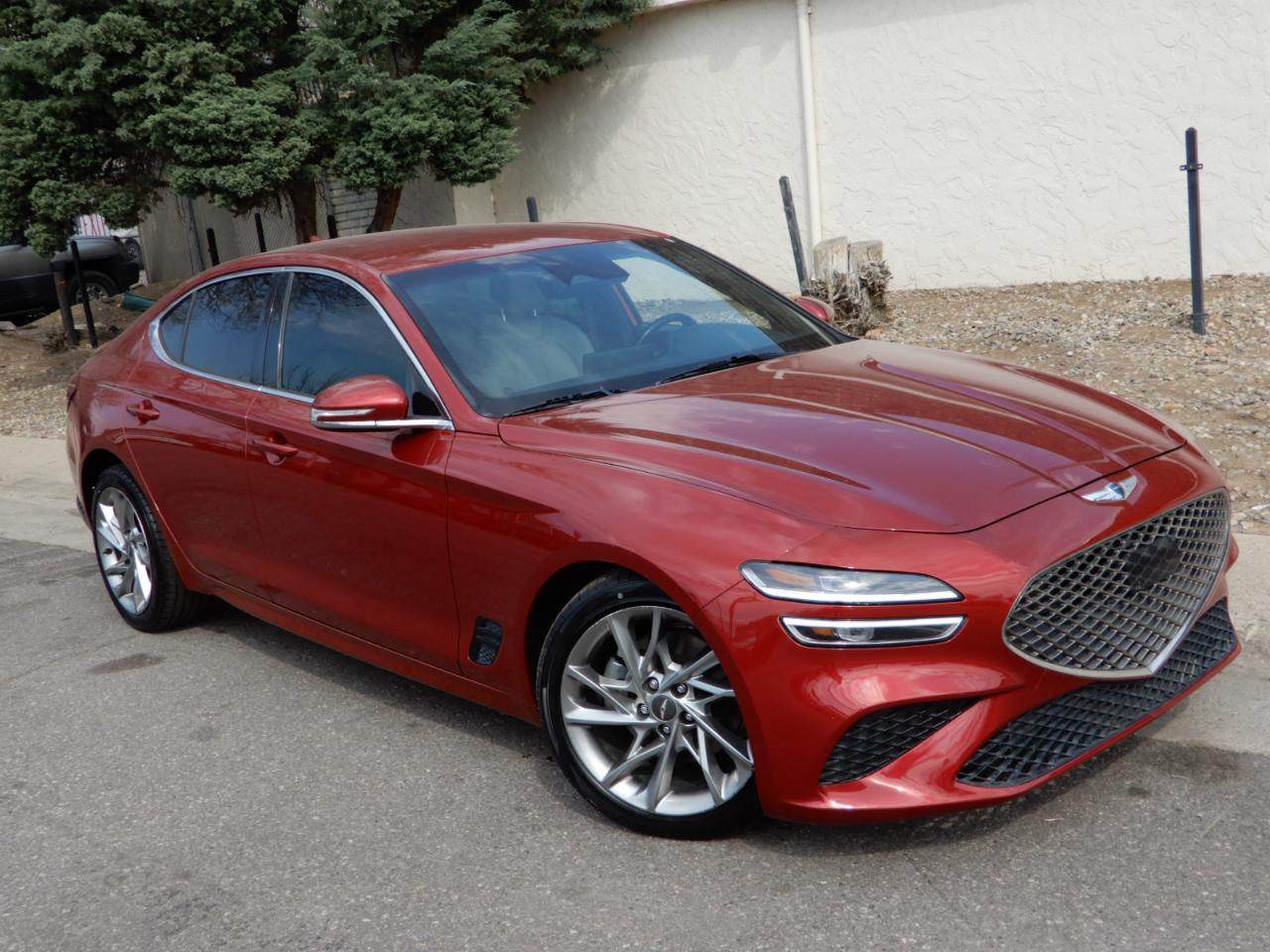 Genesis G70 2.0T RWD 2022