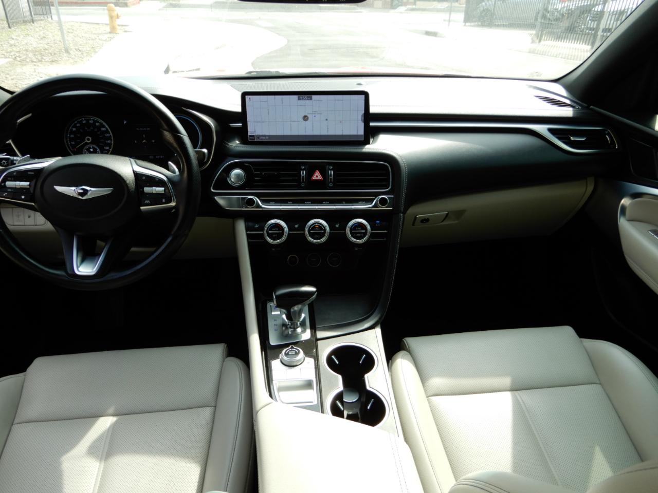 Genesis G70 2.0T RWD 2022