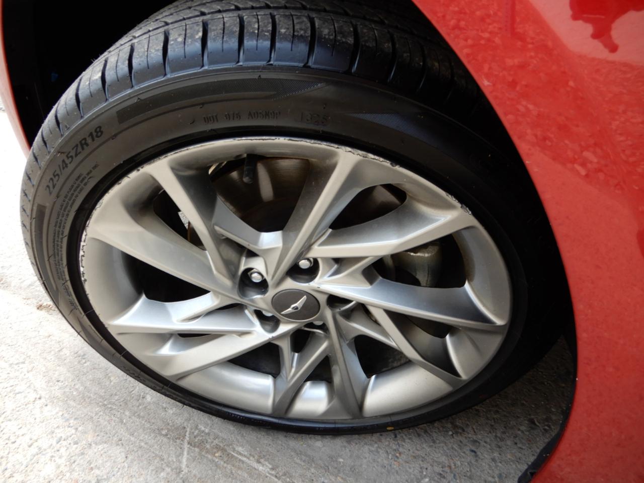 Genesis G70 2.0T RWD 2022