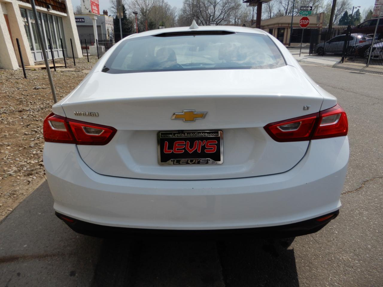 Chevrolet Malibu 4dr Sdn 1LT 2023